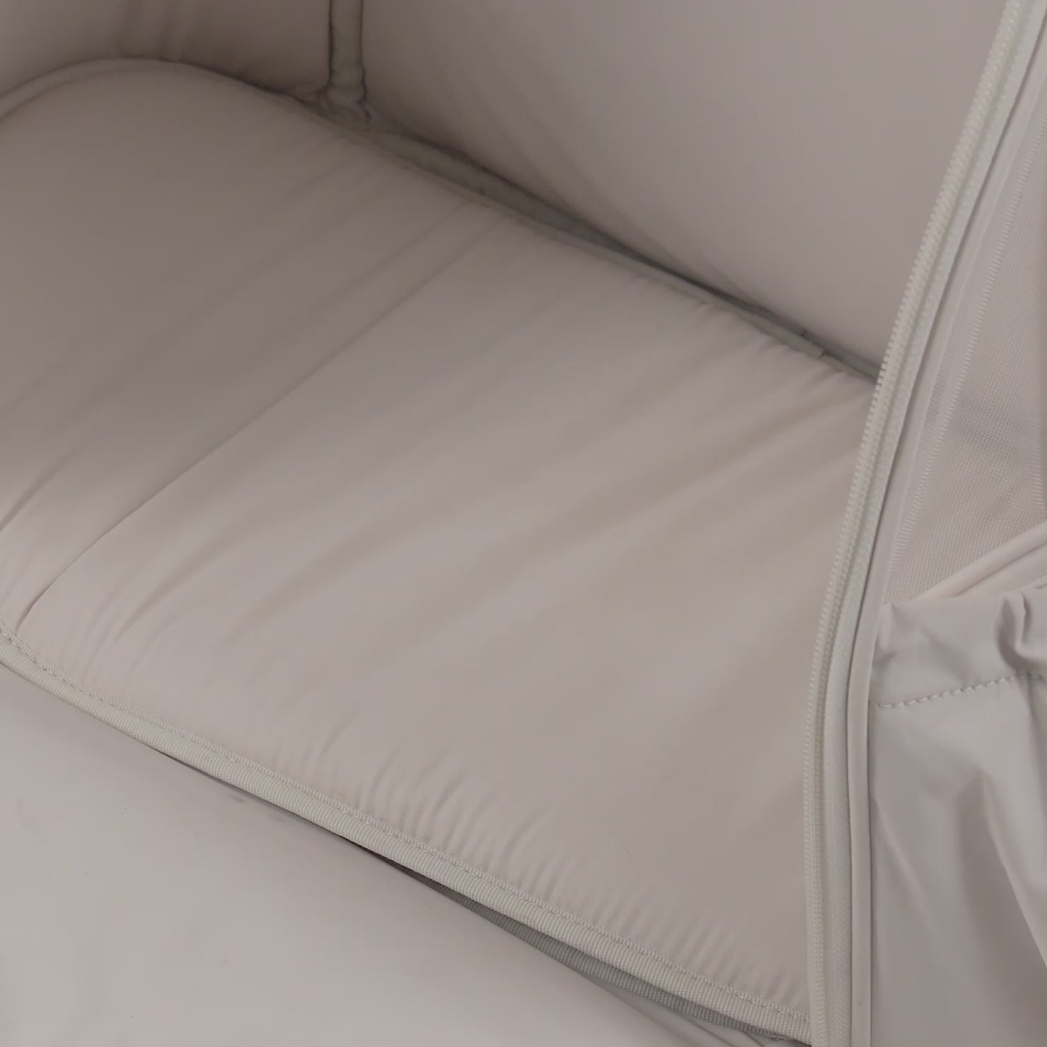 [SO-CA434] SSOOOK Mesh Backpack